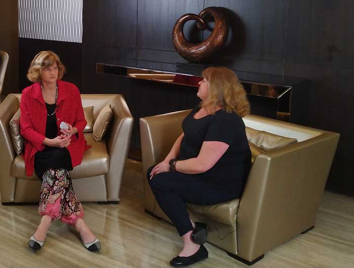 Geni Whitehouse Interviews Joanie Mann