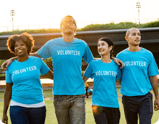 4 volunteers for non-profit organisation